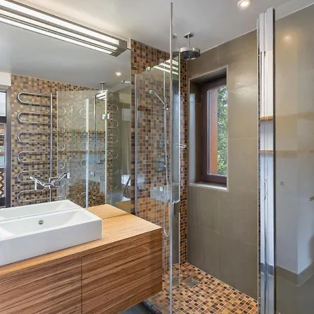 3br 1850 Close To Les Trois Vallees- What'app - 0034-635-520-036 - For Reservations! Courchevel