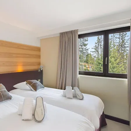 Apartment 3br 1850 Close To Les Trois Vallees- What'app - 0034-635-520-036 - For Reservations!